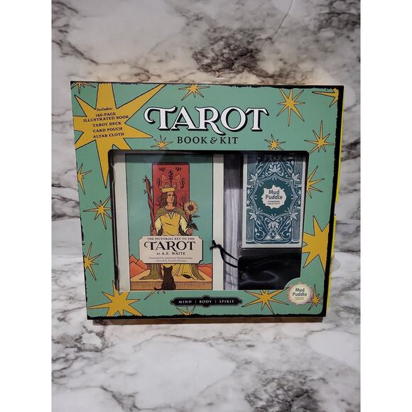 Tarot book and kit set - Picture 1 of 8